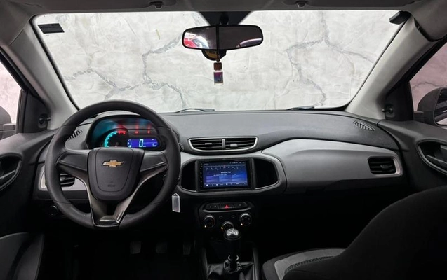 imagem-https://www.socarrao.com.br/sc-vehicle-images-prod/1786930/1786643004748-7662163_0_B_9b1248f60d.jpeg