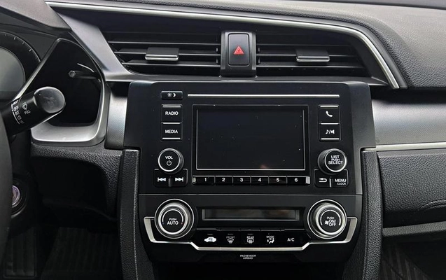 imagem-https://www.socarrao.com.br/sc-vehicle-images-prod/1786981/1788360981826-8010310_8_B_dd87c93f09.jpeg