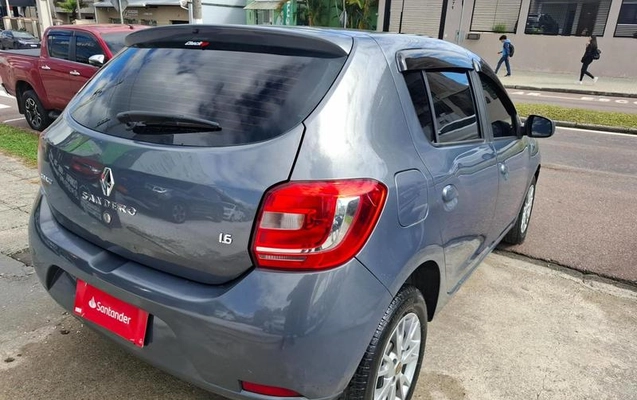 imagem-https://www.socarrao.com.br/sc-vehicle-images-prod/1787230/1784832507974-8128066_9_B_8f5bba2c76.jpeg