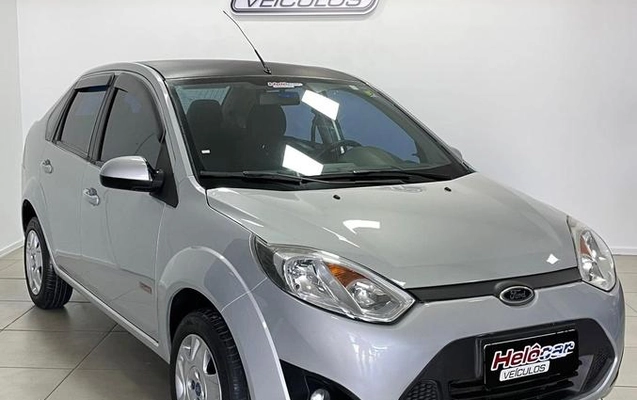 imagem-https://www.socarrao.com.br/sc-vehicle-images-prod/17898/1787581934361-7334098_0_B_8f94bcd5fe.jpeg