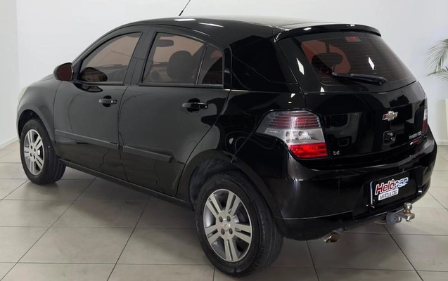 imagem-https://www.socarrao.com.br/sc-vehicle-images-prod/17907/1787581744997-7550437_4_B_a9bd1f321b.jpeg