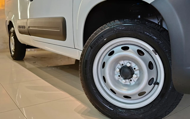 imagem-https://www.socarrao.com.br/sc-vehicle-images-prod/1790813/1779901712738-003_0e8936e82e07bd50b44ff432c998a5b4.jpeg