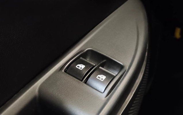imagem-https://www.socarrao.com.br/sc-vehicle-images-prod/1790813/1779901712752-003_94d4b0435892ef9c0c3d1fe712e55f34.jpeg