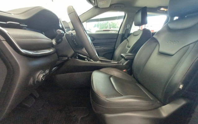 imagem-https://www.socarrao.com.br/sc-vehicle-images-prod/1790838/1785498230136-vehicle_image_1779990805_f33bf2420f7f0579358ad1e9584aa448.jpeg