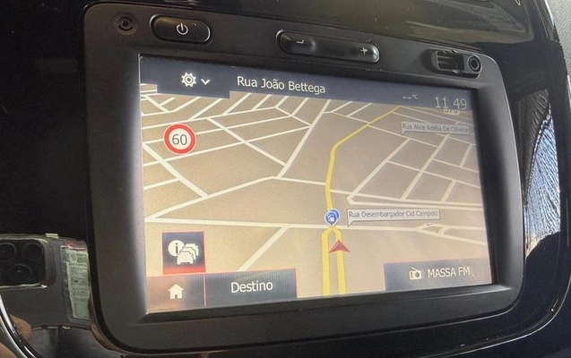 imagem-https://www.socarrao.com.br/sc-vehicle-images-prod/1790869/1779901814122-8084683_11_B_150574e76b.jpeg
