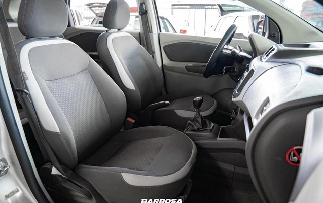 imagem-https://www.socarrao.com.br/sc-vehicle-images-prod/1791071/1787940691615-8084492_16_B_863496ed5c.jpeg
