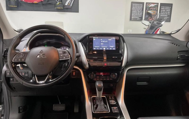 imagem-https://www.socarrao.com.br/sc-vehicle-images-prod/1791574/1788375702835-8128804_15_B_a58e475bb7.jpeg