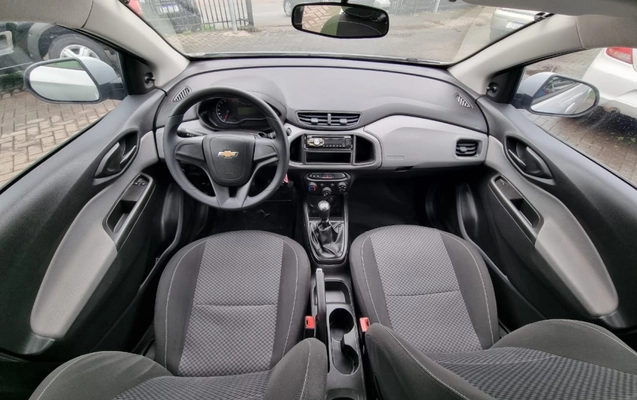imagem-https://www.socarrao.com.br/sc-vehicle-images-prod/1792029/1788460056925-NFgxqrIz3SUxEywh7iZcS4usClyy8E2W.jpg