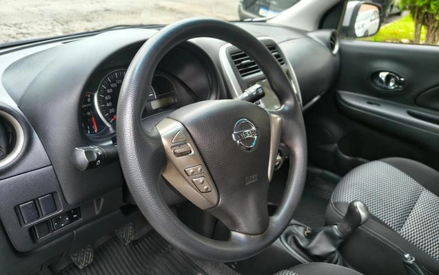 imagem-https://www.socarrao.com.br/sc-vehicle-images-prod/1793391/1786626992012-8124513_6_B_5a491760dd.jpeg