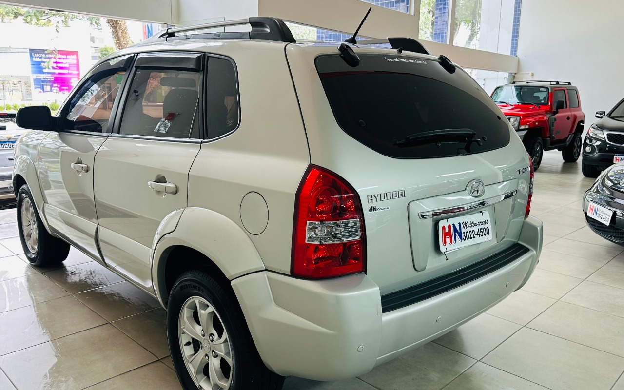 imagem-https://www.socarrao.com.br/sc-vehicle-images-prod/1793975/1780163381184-MjBhLmpwZw.jpg
