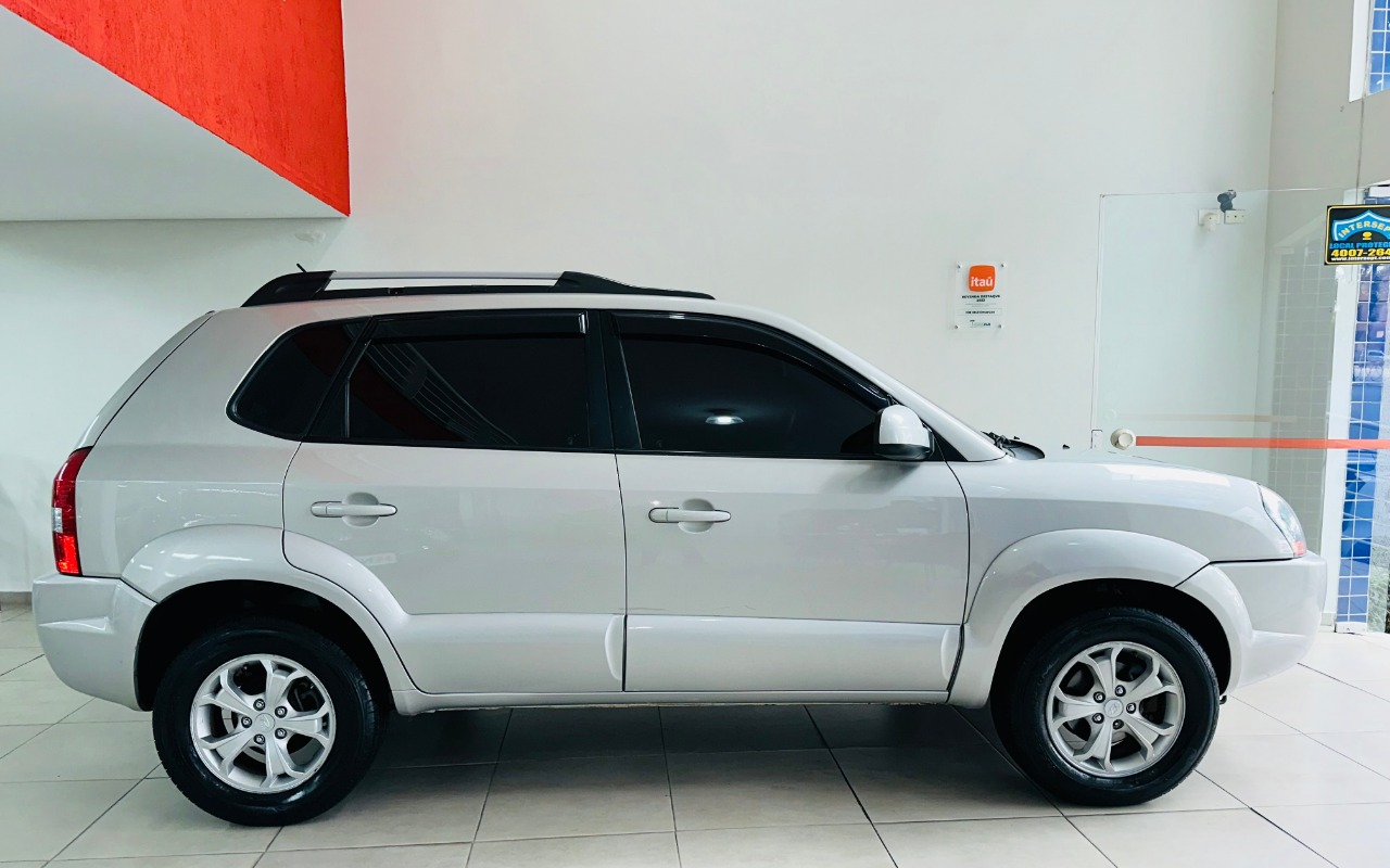 imagem-https://www.socarrao.com.br/sc-vehicle-images-prod/1793975/1780163381277-MjBiLmpwZw.jpg