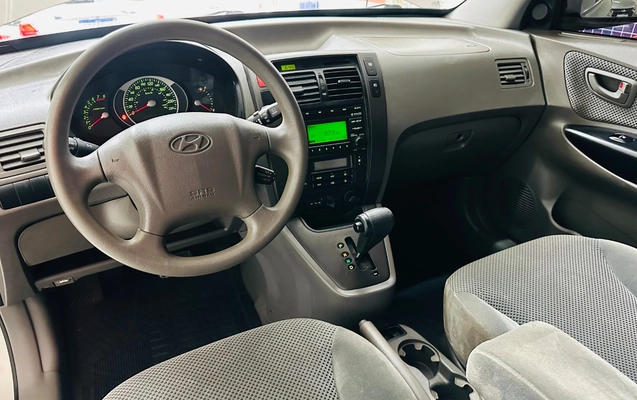 imagem-https://www.socarrao.com.br/sc-vehicle-images-prod/1793975/1780163381462-MjBpLmpwZw.jpg