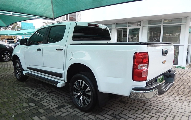 imagem-https://www.socarrao.com.br/sc-vehicle-images-prod/1794209/1786803753778-cb1679d3eb3042508ba29d3f7f54cd44_1779906558970.jpg