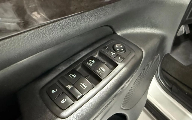 imagem-https://www.socarrao.com.br/sc-vehicle-images-prod/1795314/1779910951642-vehicle_image_1779910925_e0d0f77edb45dd337e6a4acfa3537b9e.jpeg