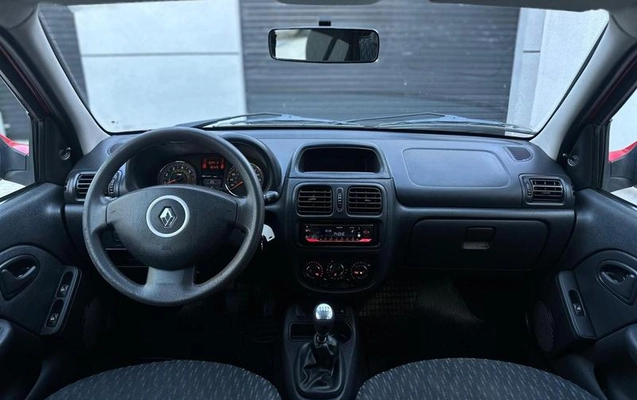 imagem-https://www.socarrao.com.br/sc-vehicle-images-prod/1795640/1788533630257-8129956_16_B_13be339f4d.jpeg