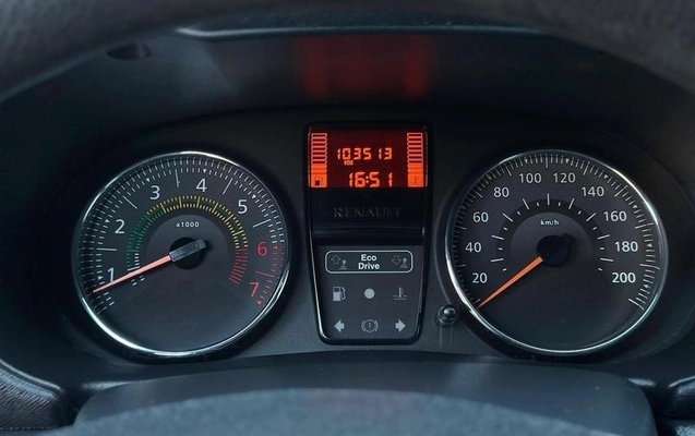 imagem-https://www.socarrao.com.br/sc-vehicle-images-prod/1795640/1788533630268-8129956_8_B_177b345854.jpeg