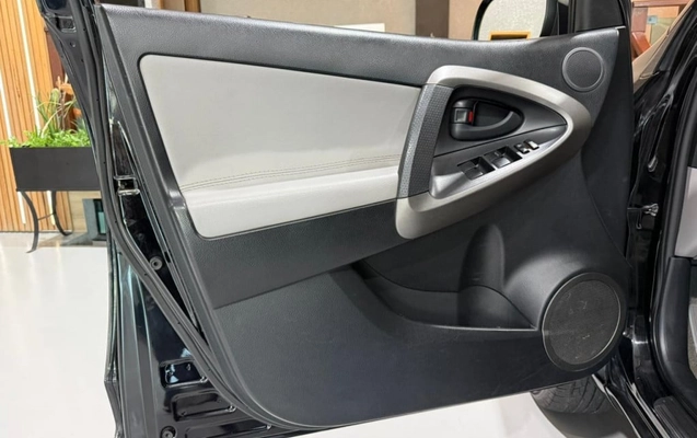imagem-https://www.socarrao.com.br/sc-vehicle-images-prod/1795764/1789481739369-vehicle_image_1779911955_74d83b8eca23d03d270b6eed41d4fb2c.jpeg