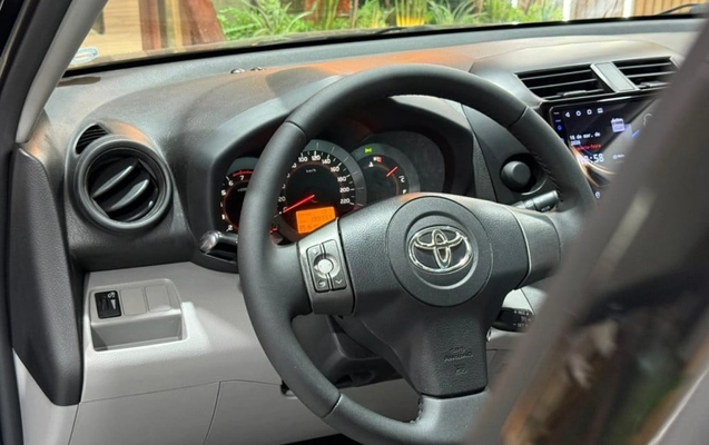 imagem-https://www.socarrao.com.br/sc-vehicle-images-prod/1795764/1789481739372-vehicle_image_1779911960_82456c456b4ca38be4f916cf829927df.jpeg