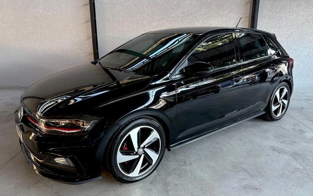 imagem-https://www.socarrao.com.br/sc-vehicle-images-prod/1796267/1787921428423-8130155_1_B_454469bd52.jpeg