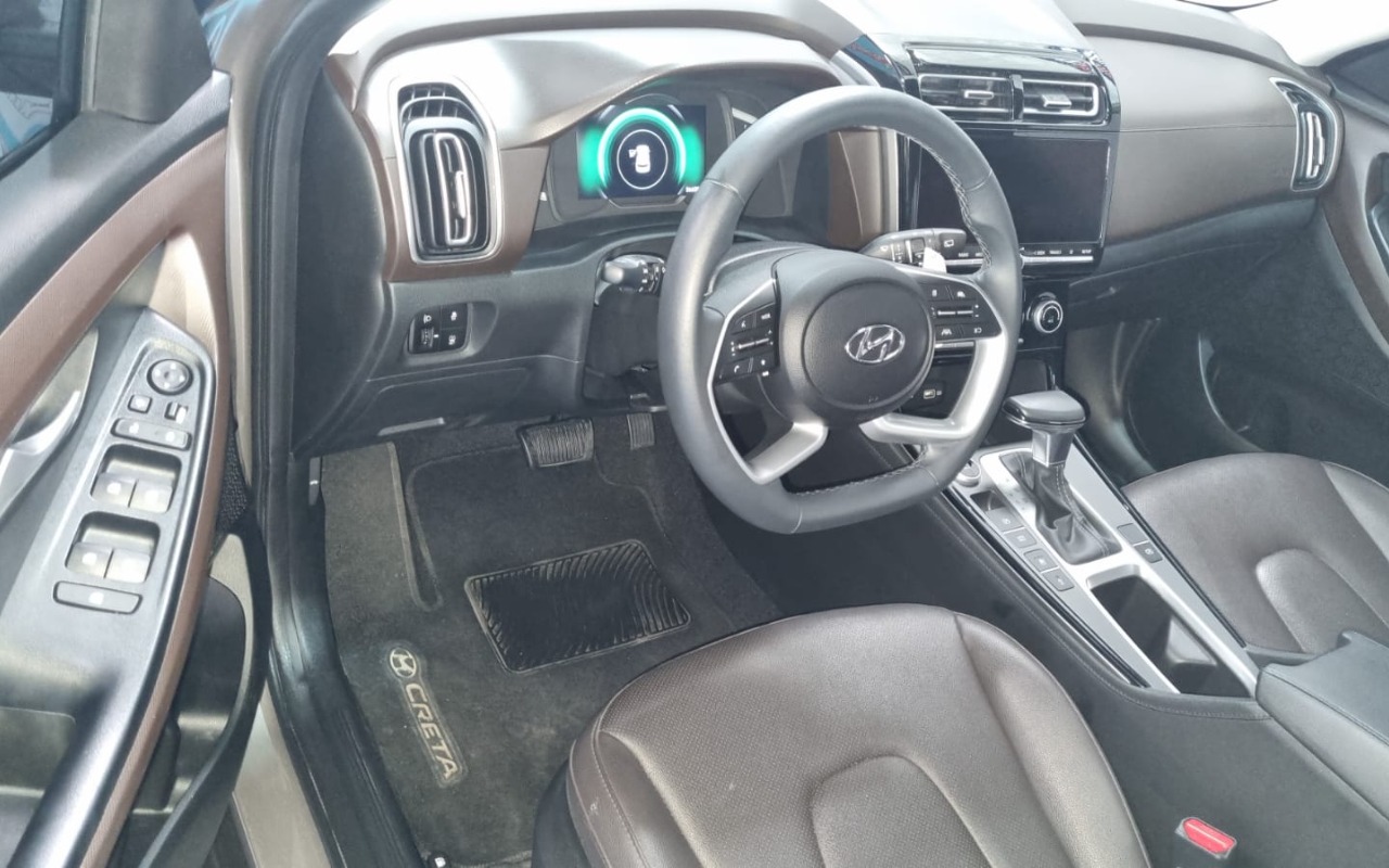 imagem-https://www.socarrao.com.br/sc-vehicle-images-prod/1796642/1779914058625-V2hhdHNBcHAgSW1hZ2UgMjAyNi0wNS0yNyBhdCAxMS4xMi40NC5qcGVn.jpeg