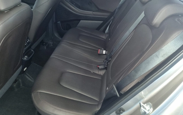 imagem-https://www.socarrao.com.br/sc-vehicle-images-prod/1796642/1779914058691-V2hhdHNBcHAgSW1hZ2UgMjAyNi0wNS0yNyBhdCAxMS4xMi41Mi5qcGVn.jpeg