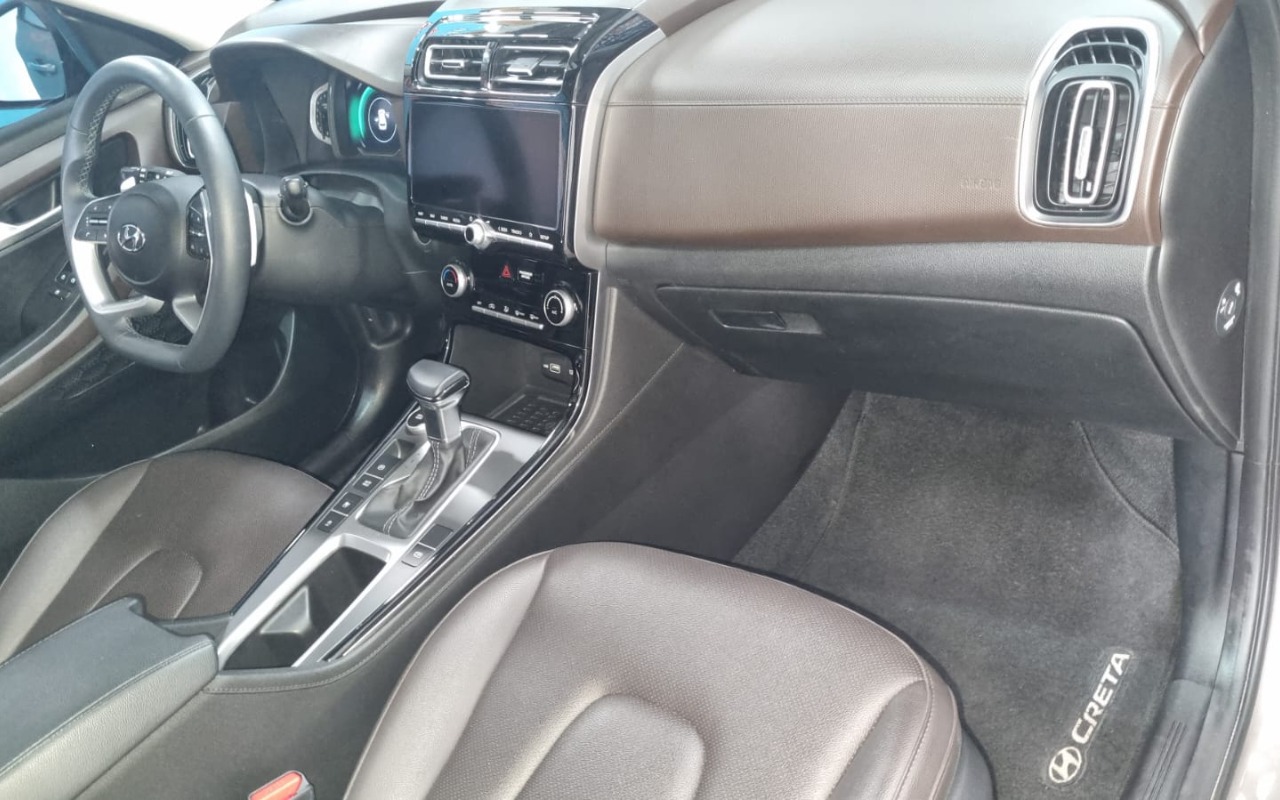imagem-https://www.socarrao.com.br/sc-vehicle-images-prod/1796642/1779914058931-V2hhdHNBcHAgSW1hZ2UgMjAyNi0wNS0yNyBhdCAxMS4xMy40Mi5qcGVn.jpeg