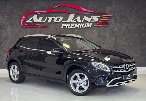 Mercedes-Benz GLA 200 2019 Preto — foto 1 de 3
