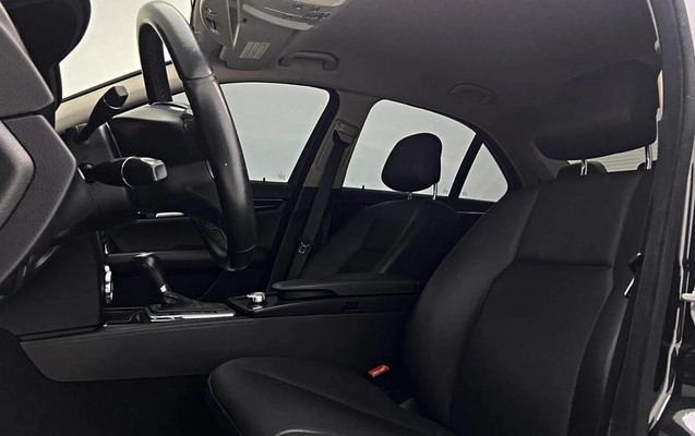 imagem-https://www.socarrao.com.br/sc-vehicle-images-prod/1797980/1790710205517-7149308_10_B_a3171b2d53.jpeg