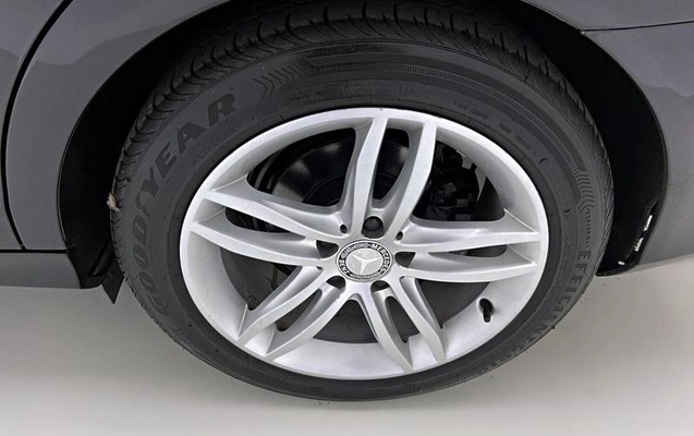 imagem-https://www.socarrao.com.br/sc-vehicle-images-prod/1797980/1790710205521-7149308_13_B_7d17623864.jpeg