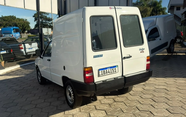 imagem-https://www.socarrao.com.br/sc-vehicle-images-prod/1798718/1779917929332-TV6u52AR89Now3nnRMYqUKlrzpbunfj7.jpg