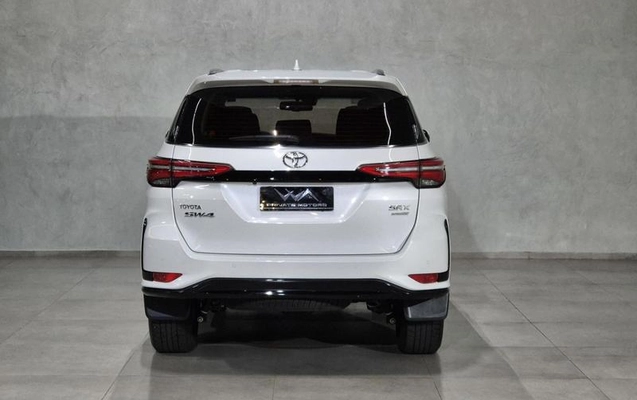 imagem-https://www.socarrao.com.br/sc-vehicle-images-prod/1799370/1788375476426-8130726_11_B_910611ea11.jpeg