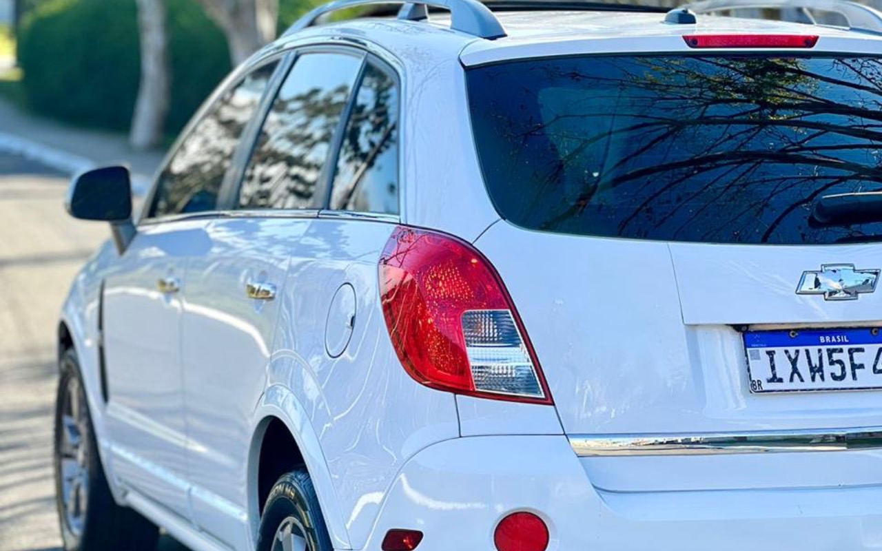 imagem-https://www.socarrao.com.br/sc-vehicle-images-prod/1804866/1779936539840-SU1HXzM5MzIuanBlZw.jpeg