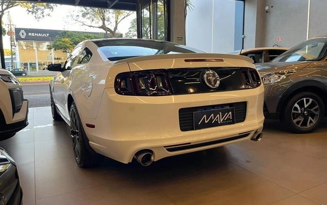 imagem-https://www.socarrao.com.br/sc-vehicle-images-prod/1813668/1779971406438-8129011_1_B_d12c06fcb9.jpeg