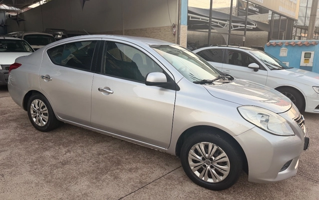 imagem-https://www.socarrao.com.br/sc-vehicle-images-prod/1813910/1789147132808-gb-d9b3efc.jpeg