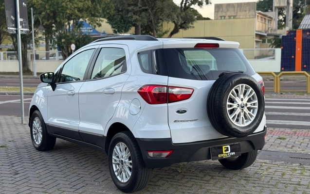 imagem-https://www.socarrao.com.br/sc-vehicle-images-prod/1814819/1779973001930-11_013851.jpg