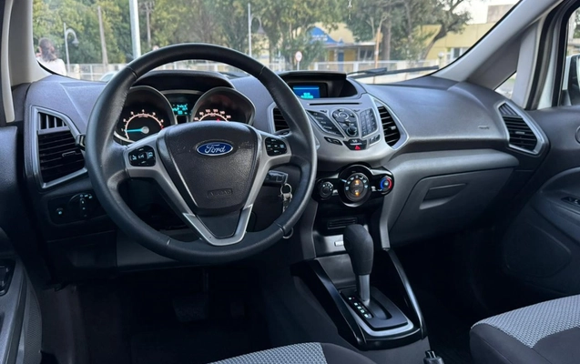 imagem-https://www.socarrao.com.br/sc-vehicle-images-prod/1814819/1779973001931-10_013851.jpg