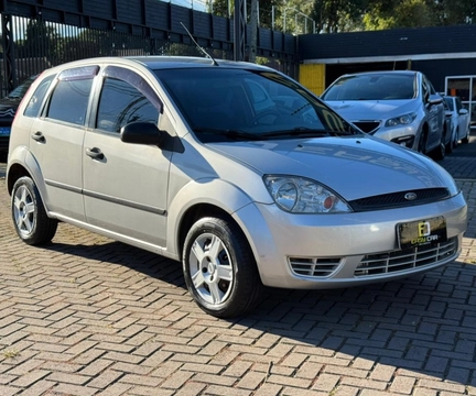 Ford Fiesta 2006 Prata — foto 1 de 3