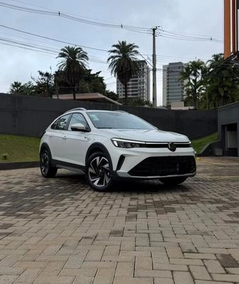 imagem-https://www.socarrao.com.br/sc-vehicle-images-prod/1815706/1780966307887-8112062_16_B_42ceef69cf.jpeg