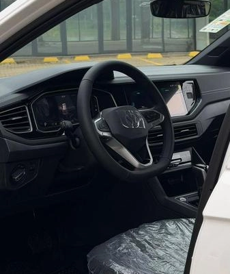 imagem-https://www.socarrao.com.br/sc-vehicle-images-prod/1815706/1780966307907-8112062_2_B_c803427140.jpeg