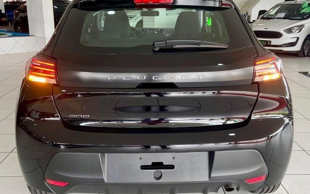 imagem-https://www.socarrao.com.br/sc-vehicle-images-prod/1815938/1787947398354-8123813_22_B_4d8b845d52.jpeg