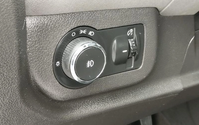 imagem-https://www.socarrao.com.br/sc-vehicle-images-prod/1817102/1786136399046-8129587_12_B_f3384a9773.jpeg