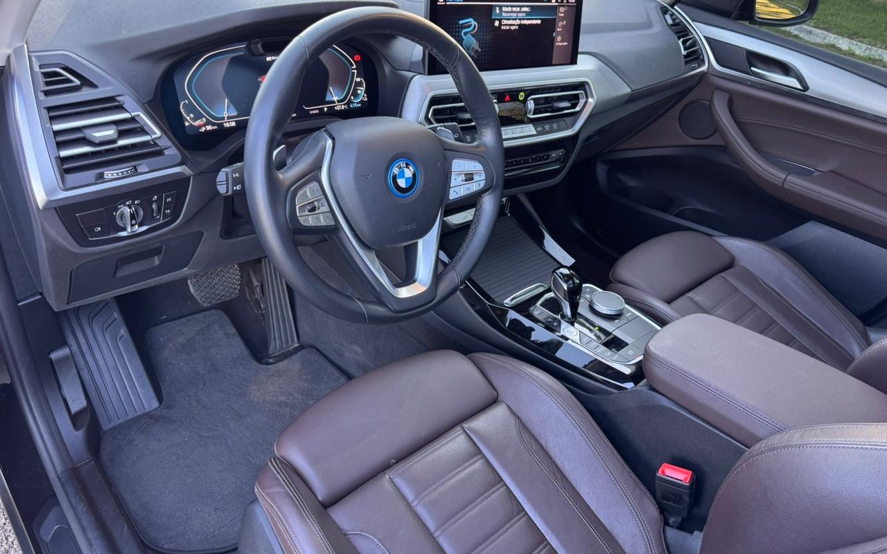imagem-https://www.socarrao.com.br/sc-vehicle-images-prod/1817264/1779977767612-V2hhdHNBcHAgSW1hZ2UgMjAyNi0wNS0yOCBhdCAxMC41OC41NC5qcGVn.jpeg