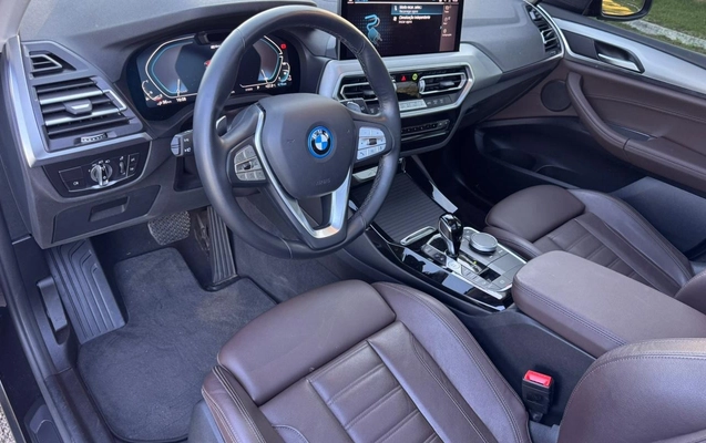 imagem-https://www.socarrao.com.br/sc-vehicle-images-prod/1817264/1779977767612-V2hhdHNBcHAgSW1hZ2UgMjAyNi0wNS0yOCBhdCAxMC41OC41NC5qcGVn.jpeg