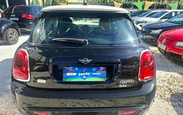 imagem-https://www.socarrao.com.br/sc-vehicle-images-prod/1817697/1784829675744-8132073_5_B_358c5f8ca2.jpeg