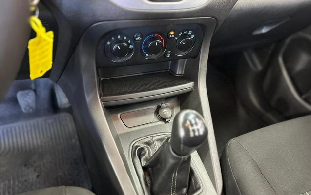imagem-https://www.socarrao.com.br/sc-vehicle-images-prod/1817969/1786109677516-8132061_9_B_23812016a6.jpeg
