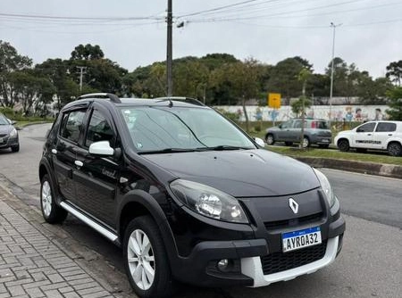 Renault Sandero 2014 Preto — foto 1 de 3