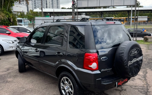 imagem-https://www.socarrao.com.br/sc-vehicle-images-prod/1819660/1779982405982-SU1HXzY2MTUuanBlZw.jpeg