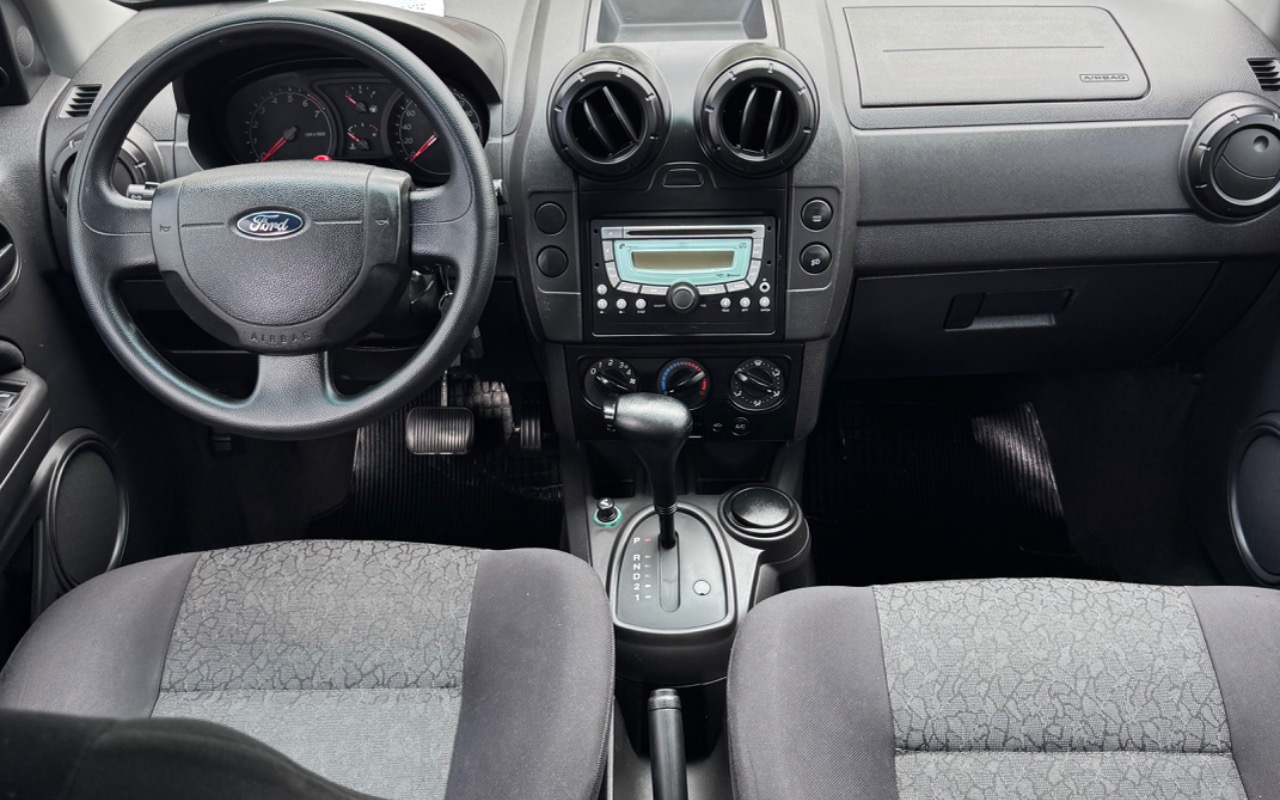 imagem-https://www.socarrao.com.br/sc-vehicle-images-prod/1819660/1779982406499-SU1HXzY2MDYuanBlZw.jpeg
