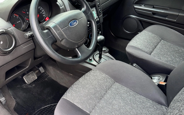 imagem-https://www.socarrao.com.br/sc-vehicle-images-prod/1819660/1779982406552-SU1HXzY2MDcuanBlZw.jpeg