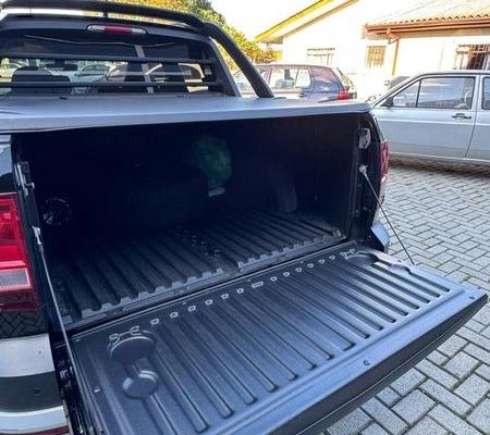 imagem-https://www.socarrao.com.br/sc-vehicle-images-prod/1820036/1785950398193-8132470_15_B_d238f4b4b1.jpeg